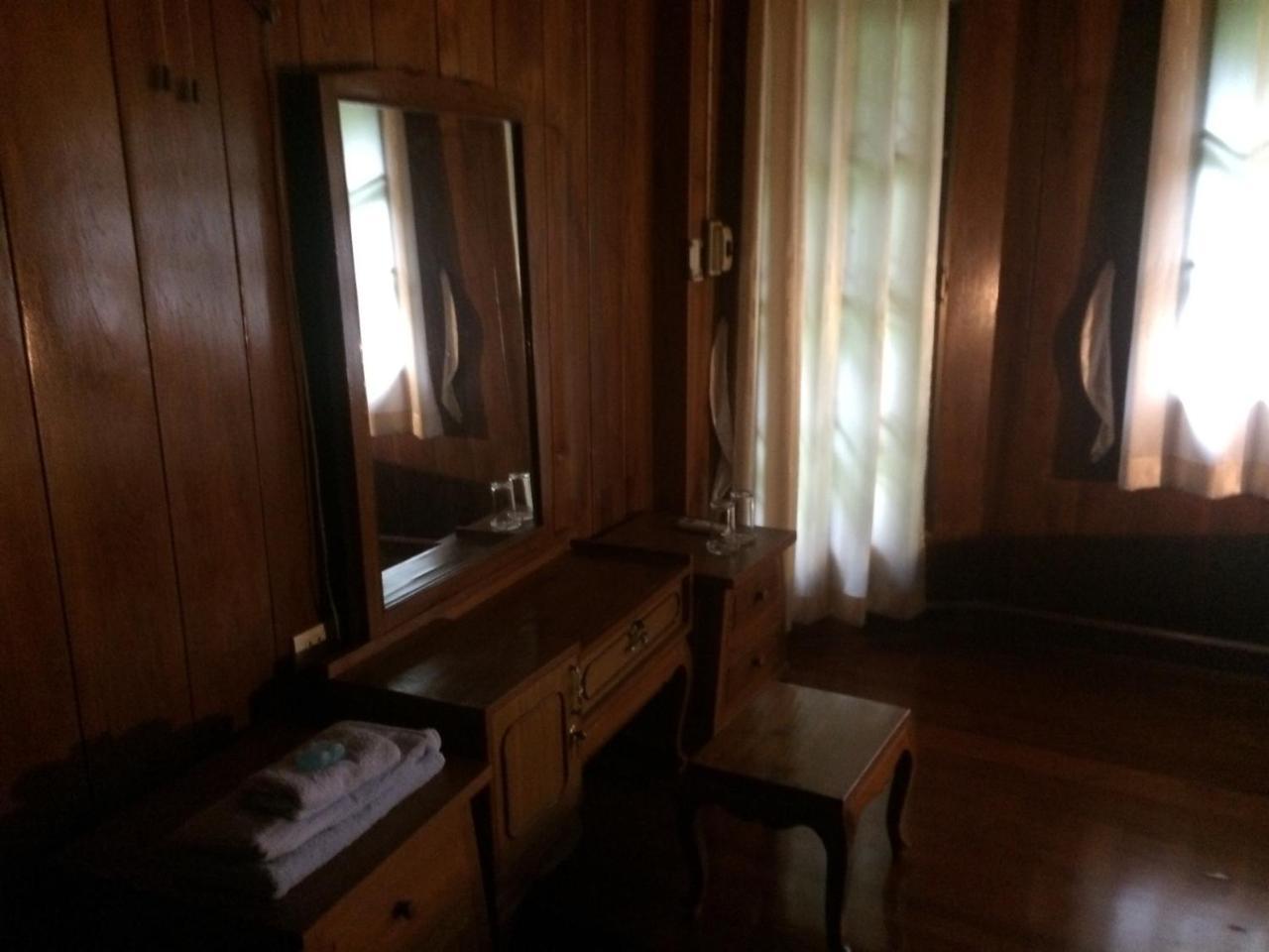 Apartamento The Local Mae Hong Son Exterior foto