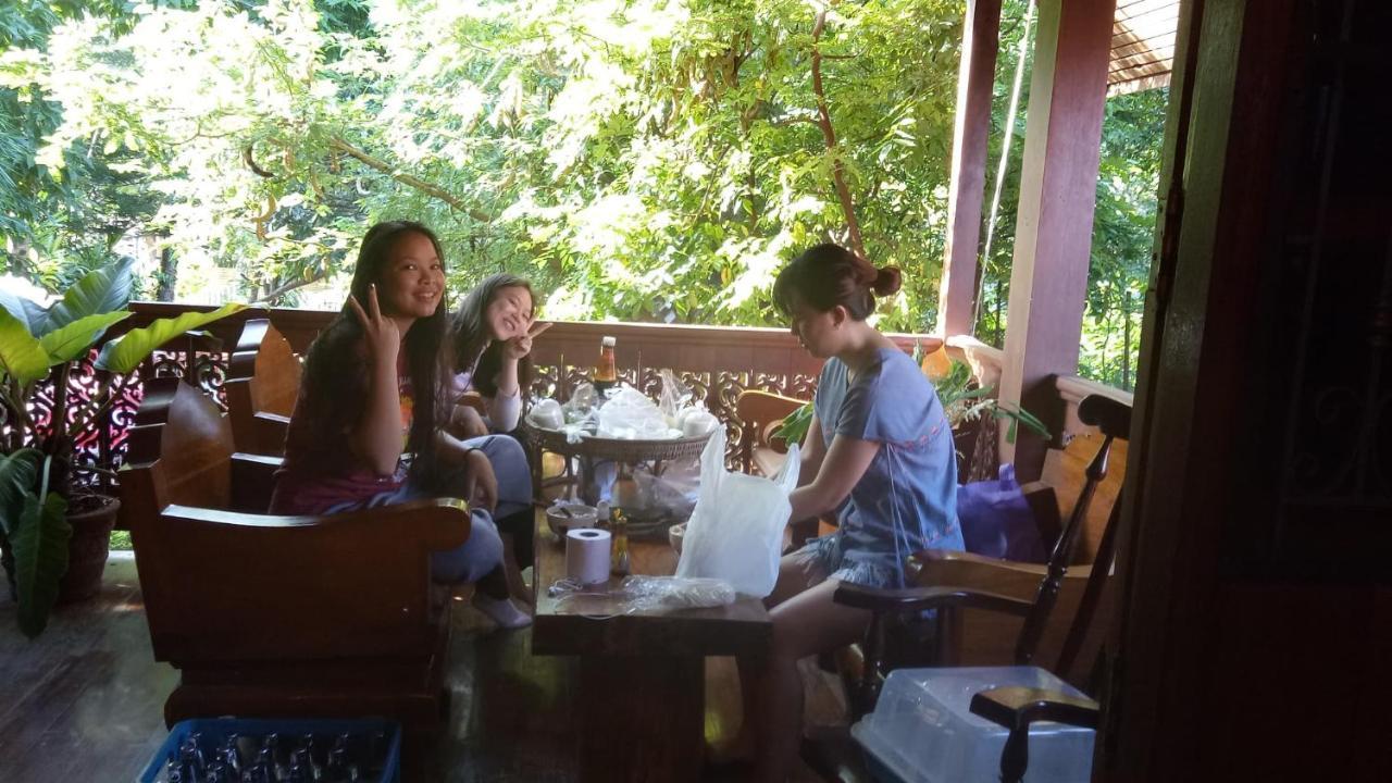 Apartamento The Local Mae Hong Son Exterior foto