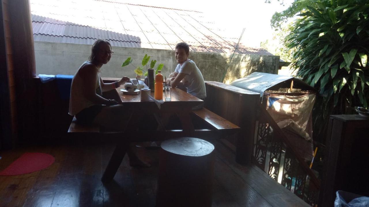 Apartamento The Local Mae Hong Son Exterior foto